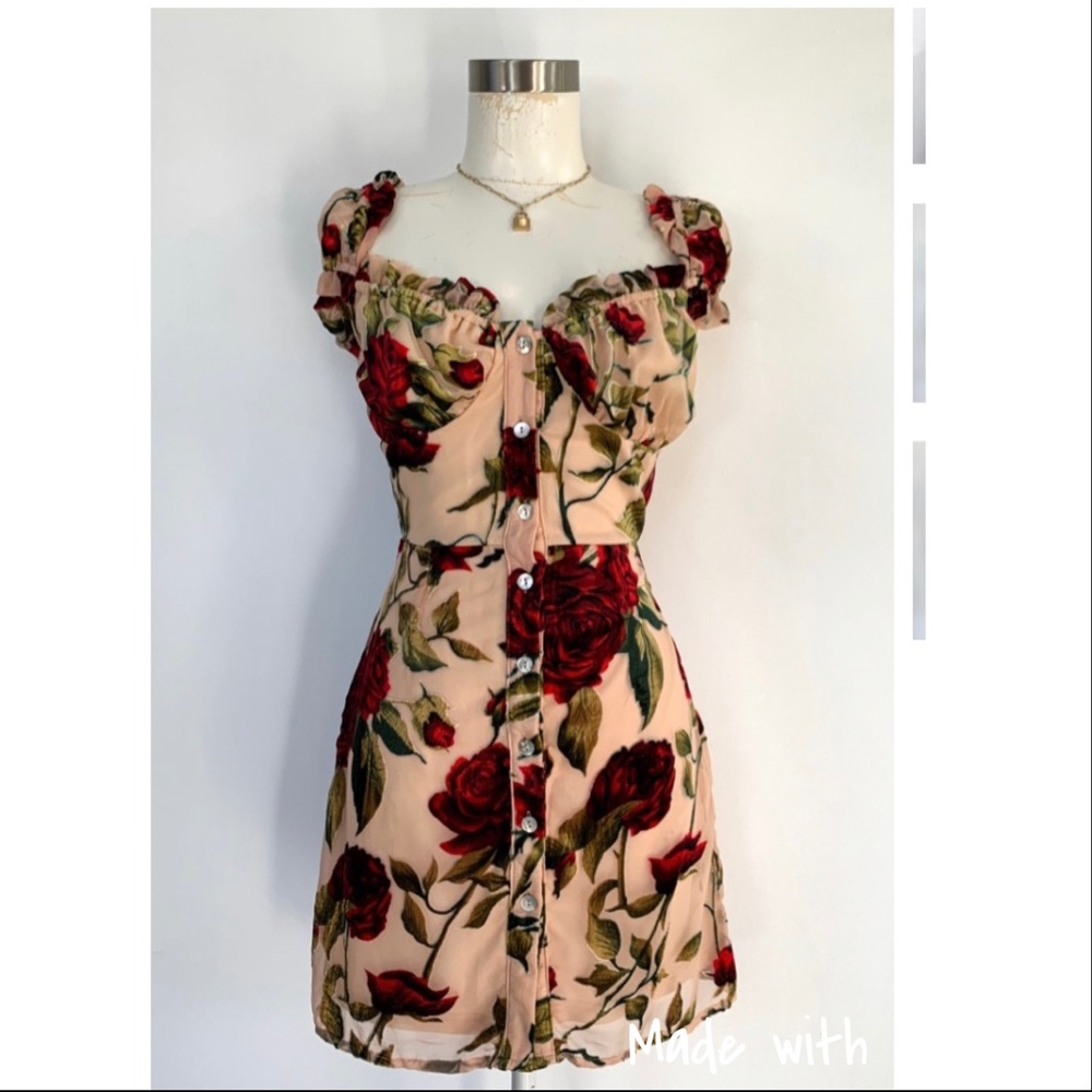 Women’s dress